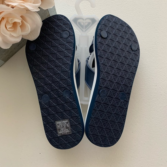Roxy Sandals - Picture 2 of 3